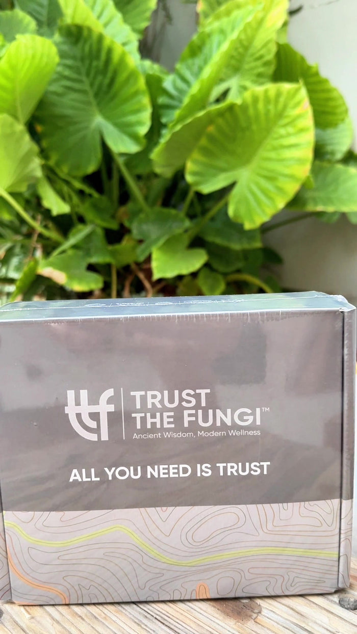 אריזת המותג של Trust The Fungi